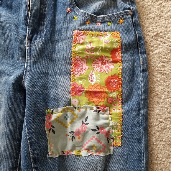 Patchwork distressed jeans - Picture 2 of 15
